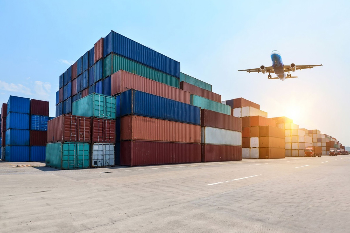 Strategic trade hub with advanced logistics and pro-business government support