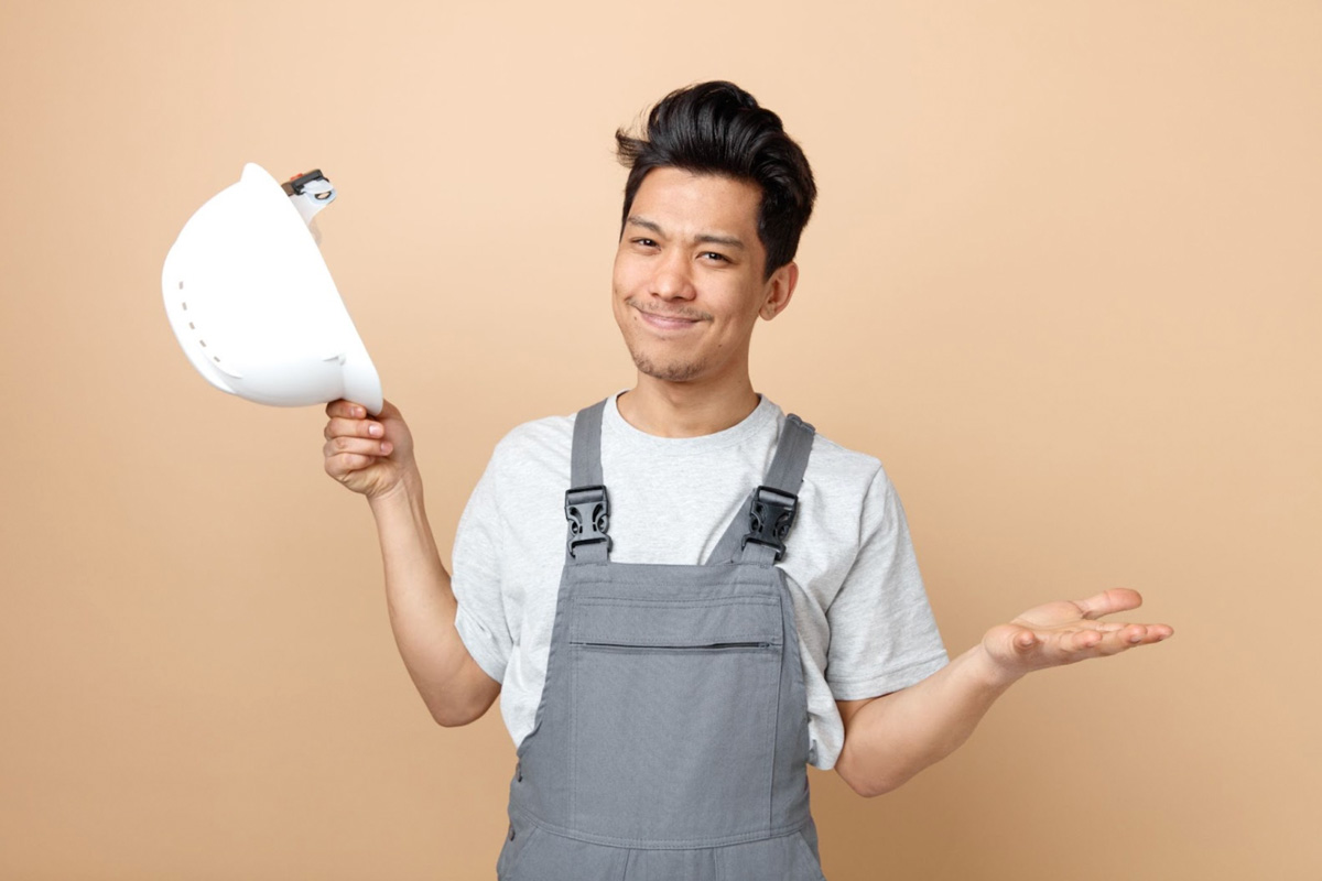 Avoid Risks with Proper Work Permit Transfer Singapore
