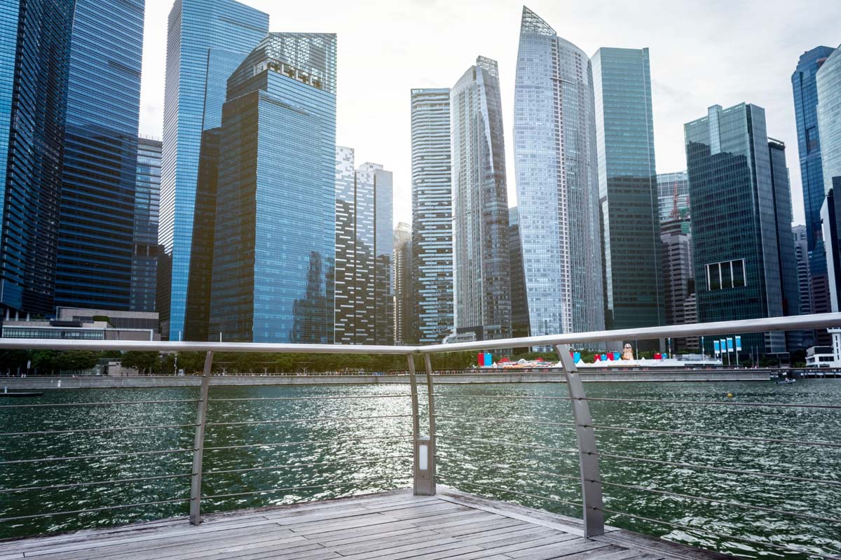 Singapore LLC: Private Limited Company (Pte Ltd) Incorporation Guide Singapore CBD skyline, a leading business hub for Singapore LLC (Pte Ltd) company incorporation.